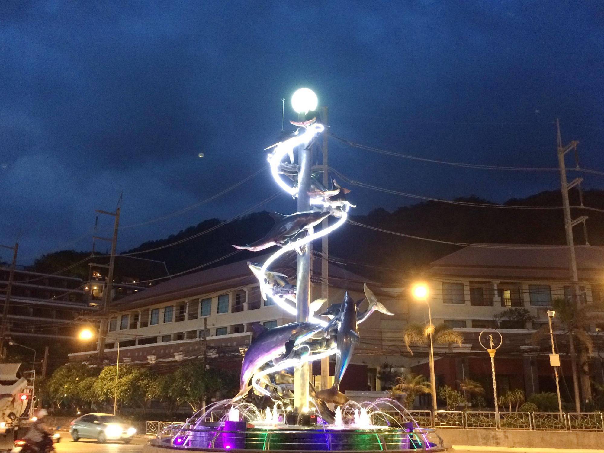 Goldsea Beach Patong Exterior foto